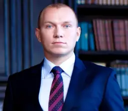 Максим Захаров — отзывы и рейтинг